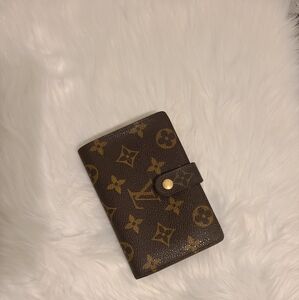 Louis Vuitton Monogram Porte Monnaie Billets Viennois Bifold Wallet